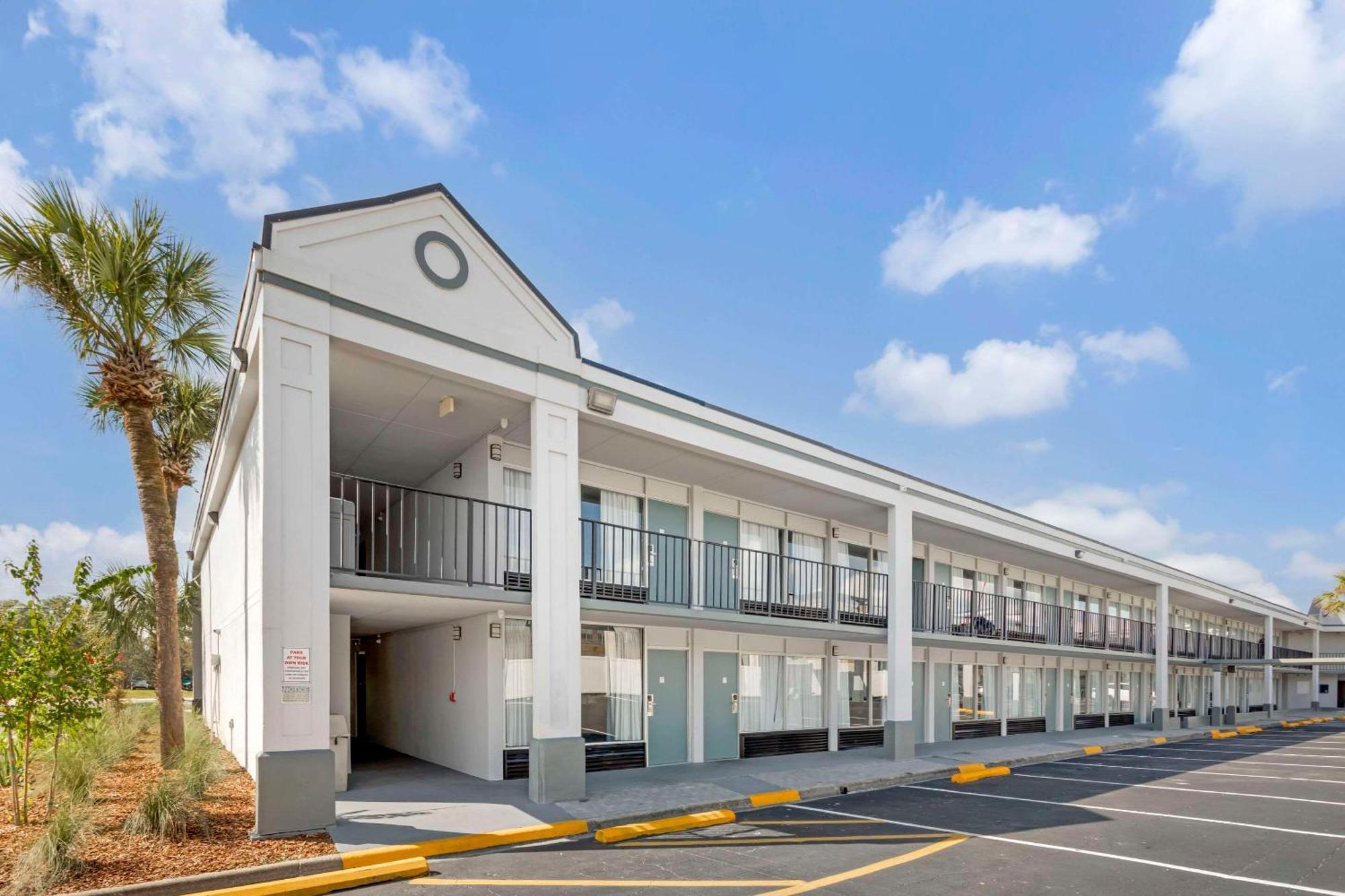 Rodeway Inn 오렌지 파크 외부 사진